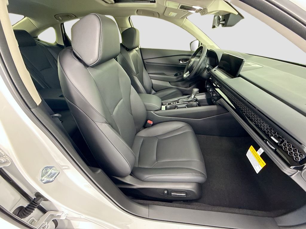 New 2026 Platinum White Pearl Honda Touring image 21
