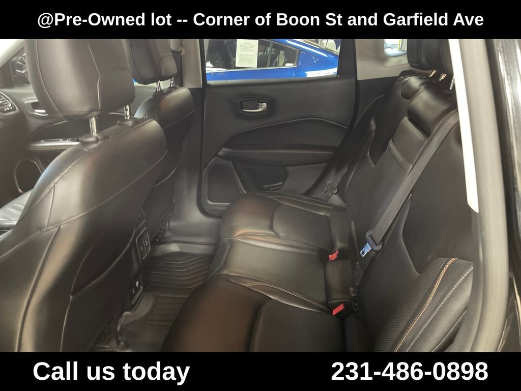 Used 2018 Black Jeep Limited image 27