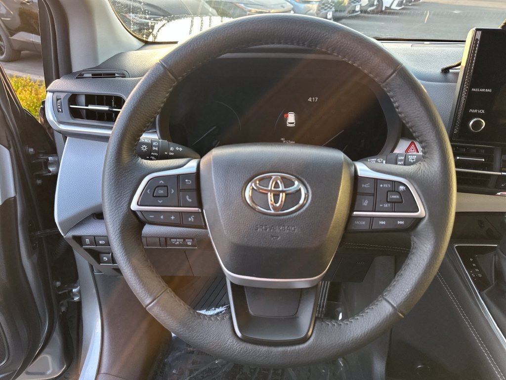 Used 2026 Heavy Metal Toyota XLE image 19