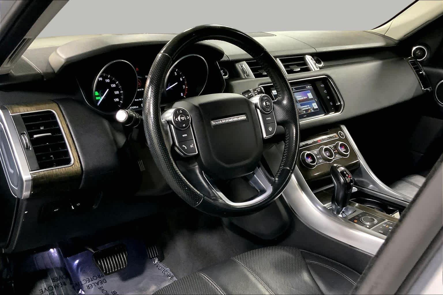 Used 2016 Indus Silver Land Rover V6 SE image 18