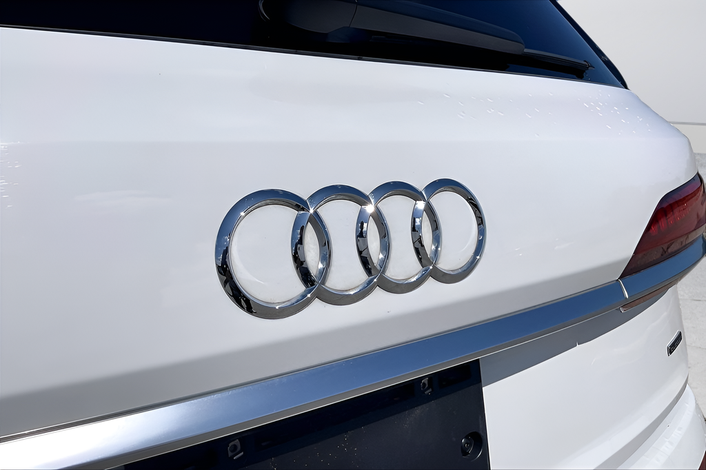 Certified Used 2022 Carrara White Audi 55 Premium image 31