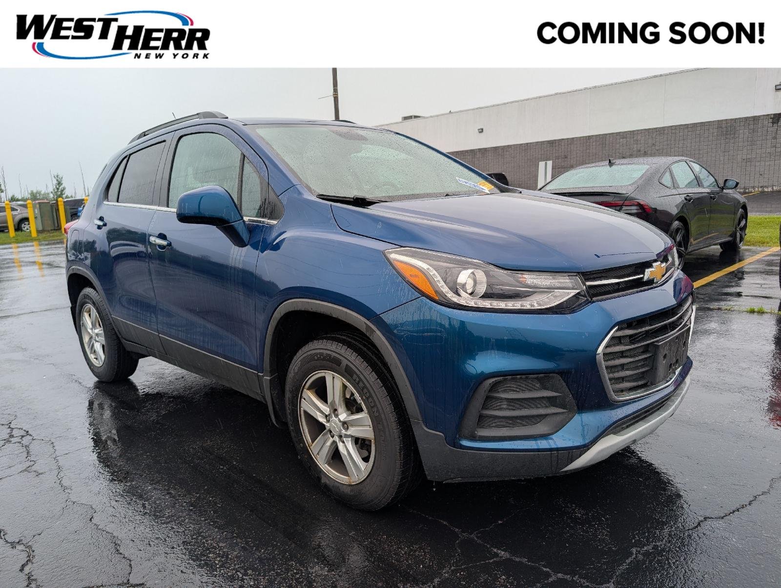 Used 2019 Pacific Blue Metallic Chevrolet LT image 1
