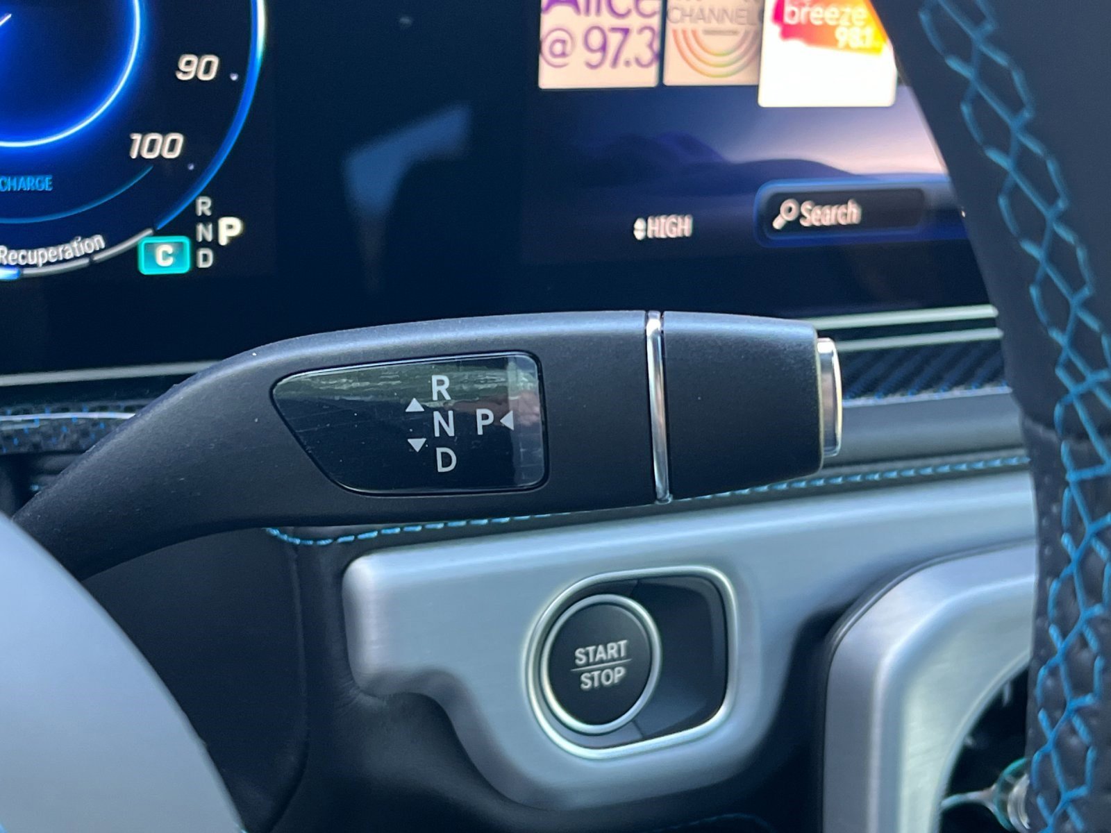 2025 Mercedes-Benz G-Class G580 - Photo 21