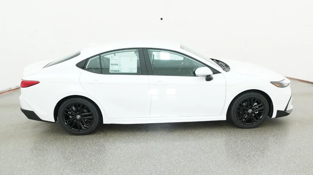 New 2026 Ice Cap Toyota SE image 18