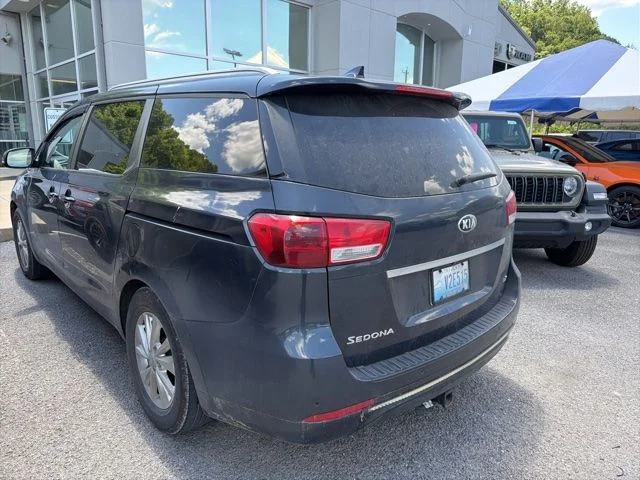 Used 2017 Black Kia LX image 8