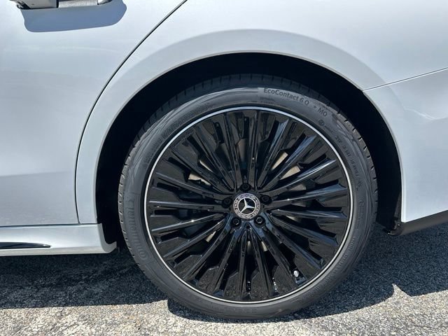 New 2026 MANUFAKTUR Moonlight White Metallic Mercedes-Benz E 450 image 47