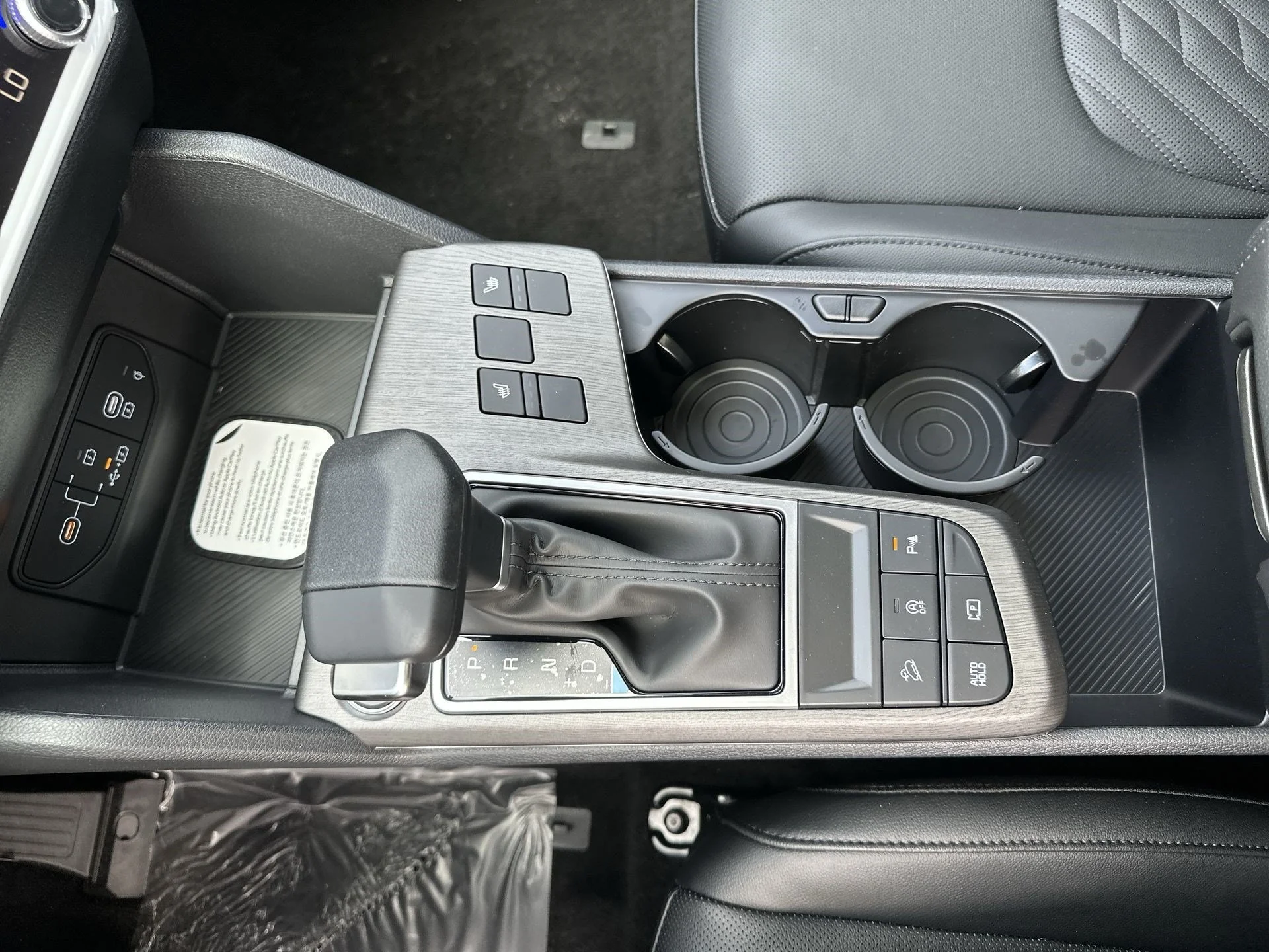 New 2026 Ebony Black Kia X-Line image 22