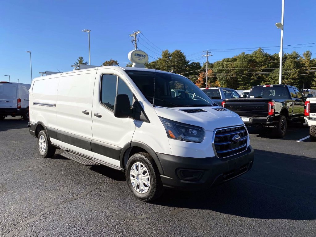 2024 Ford E-Transit Cargo Van