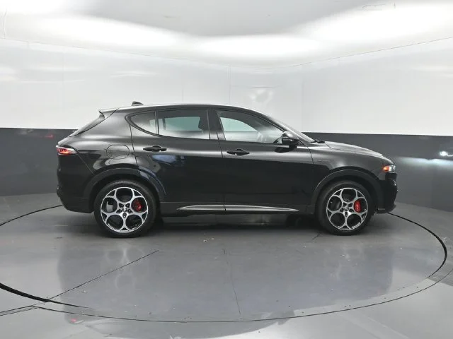 Used 2024 Black Alfa Romeo Veloce image 32