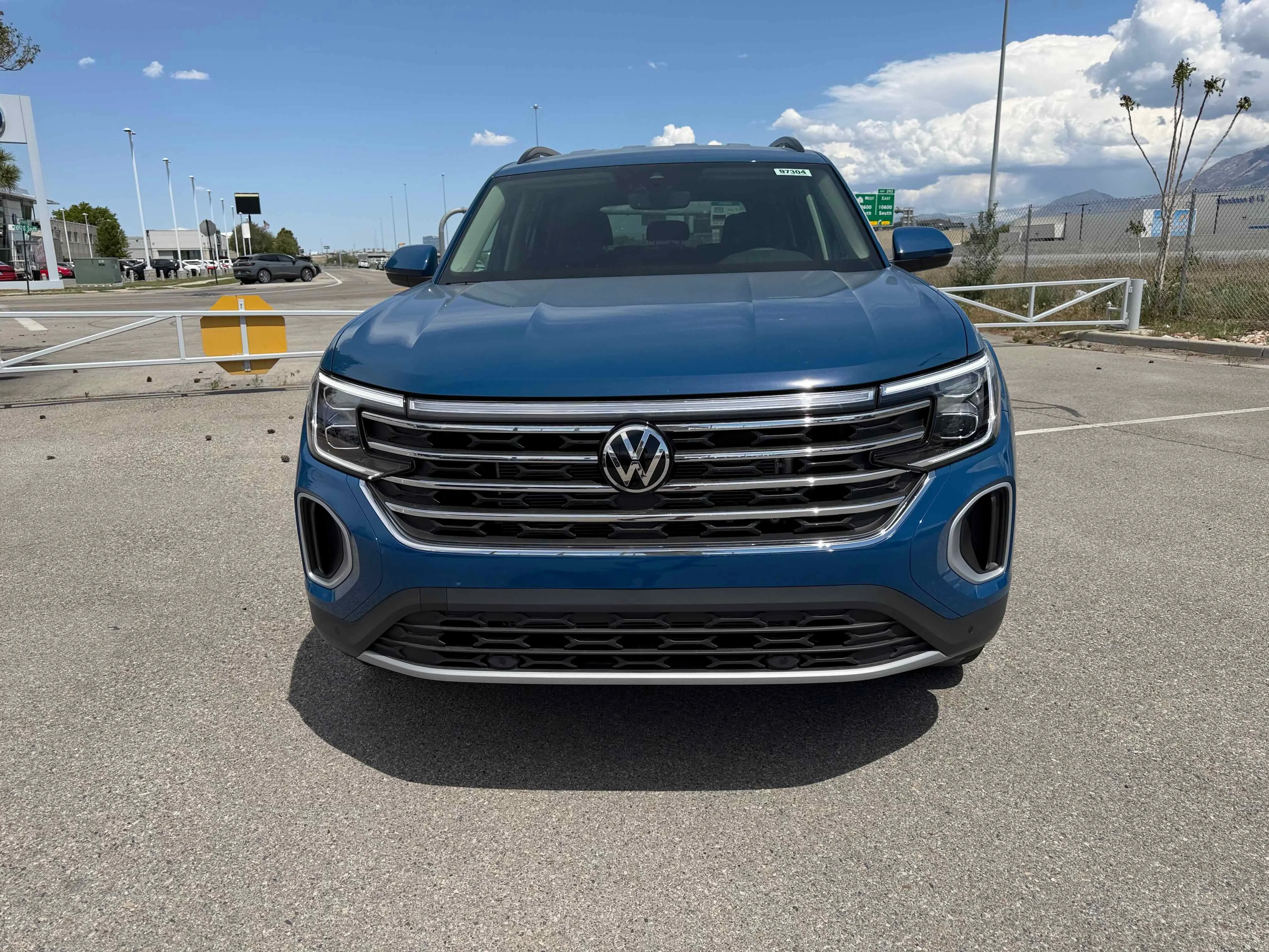 New 2026 Blue Volkswagen 2.0T SE w/Technology image 10