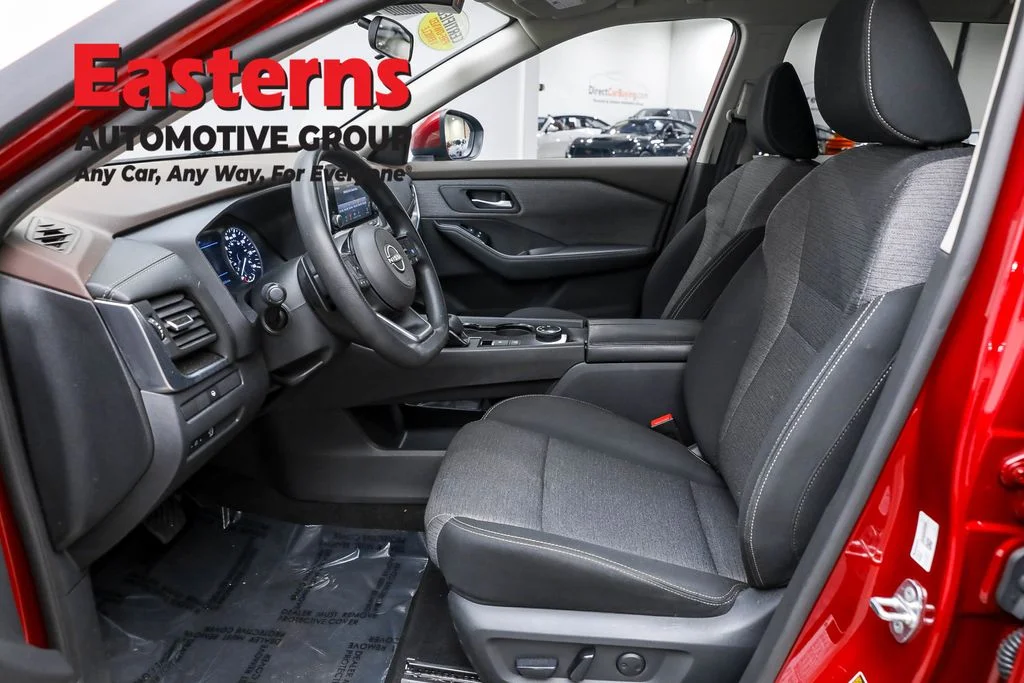 Used 2023 Red Nissan SV image 14