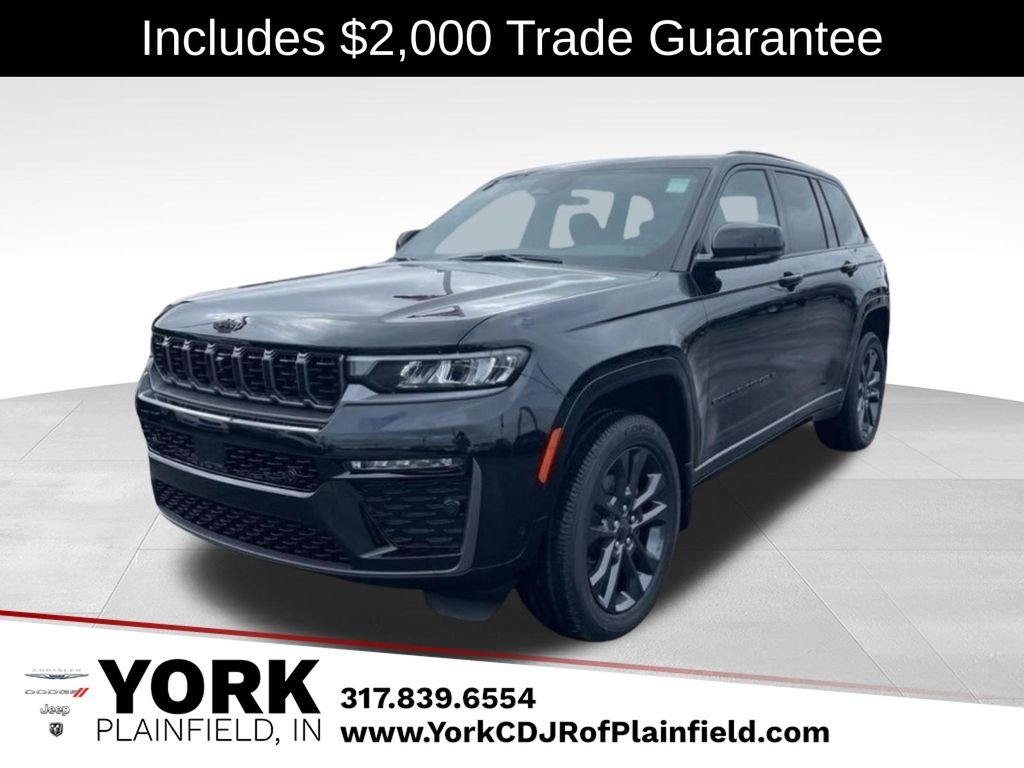 New 2026 Diamond Black Crystal Pearl-Coat Exterior Paint Jeep Limited Reserve image 1