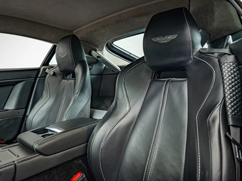Used 2015 Skyfall Silver Aston Martin  image 36