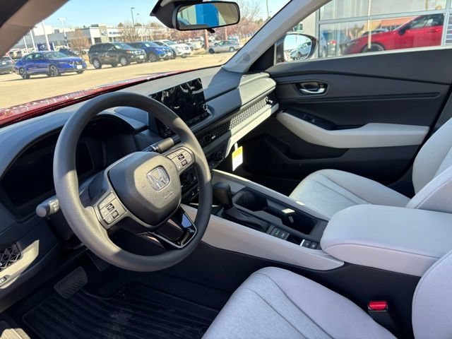 2025 Honda Accord SE - Photo 40