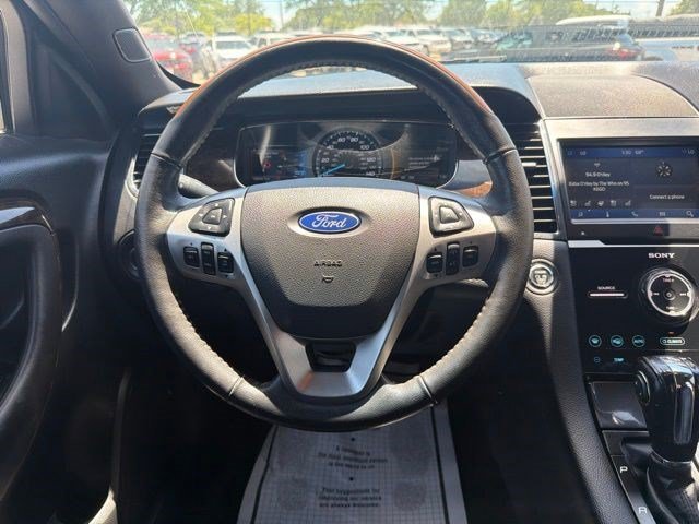 Used 2018 Shadow Black Ford Limited image 24