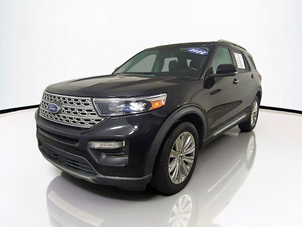 Used 2022 Black Ford Limited image 9