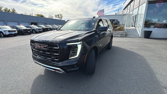 2025 GMC Yukon AT4 Ultimate - Photo 3