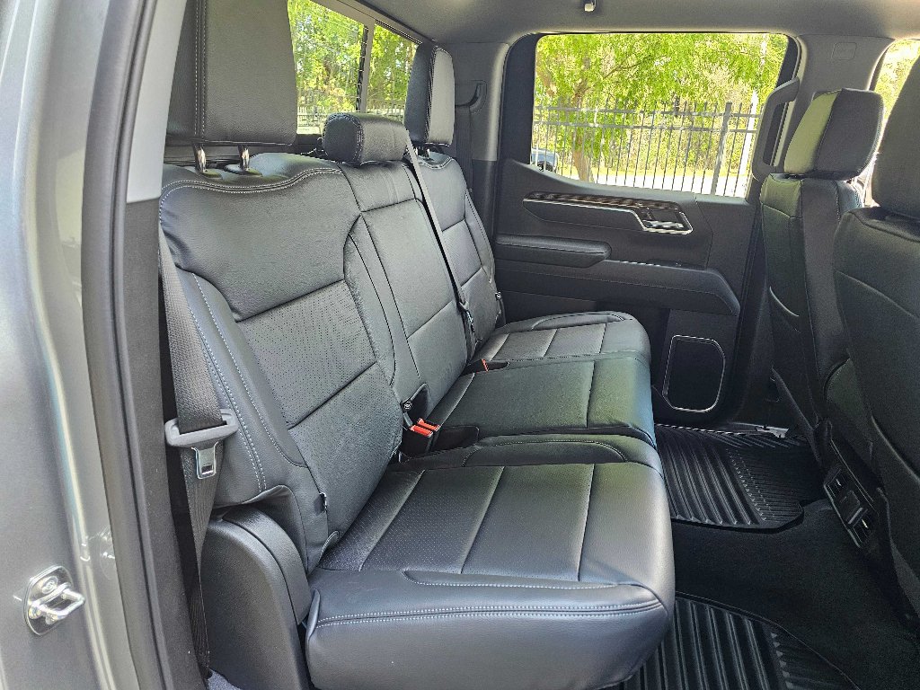 2026 GMC Sierra 1500 SLE - Photo 20