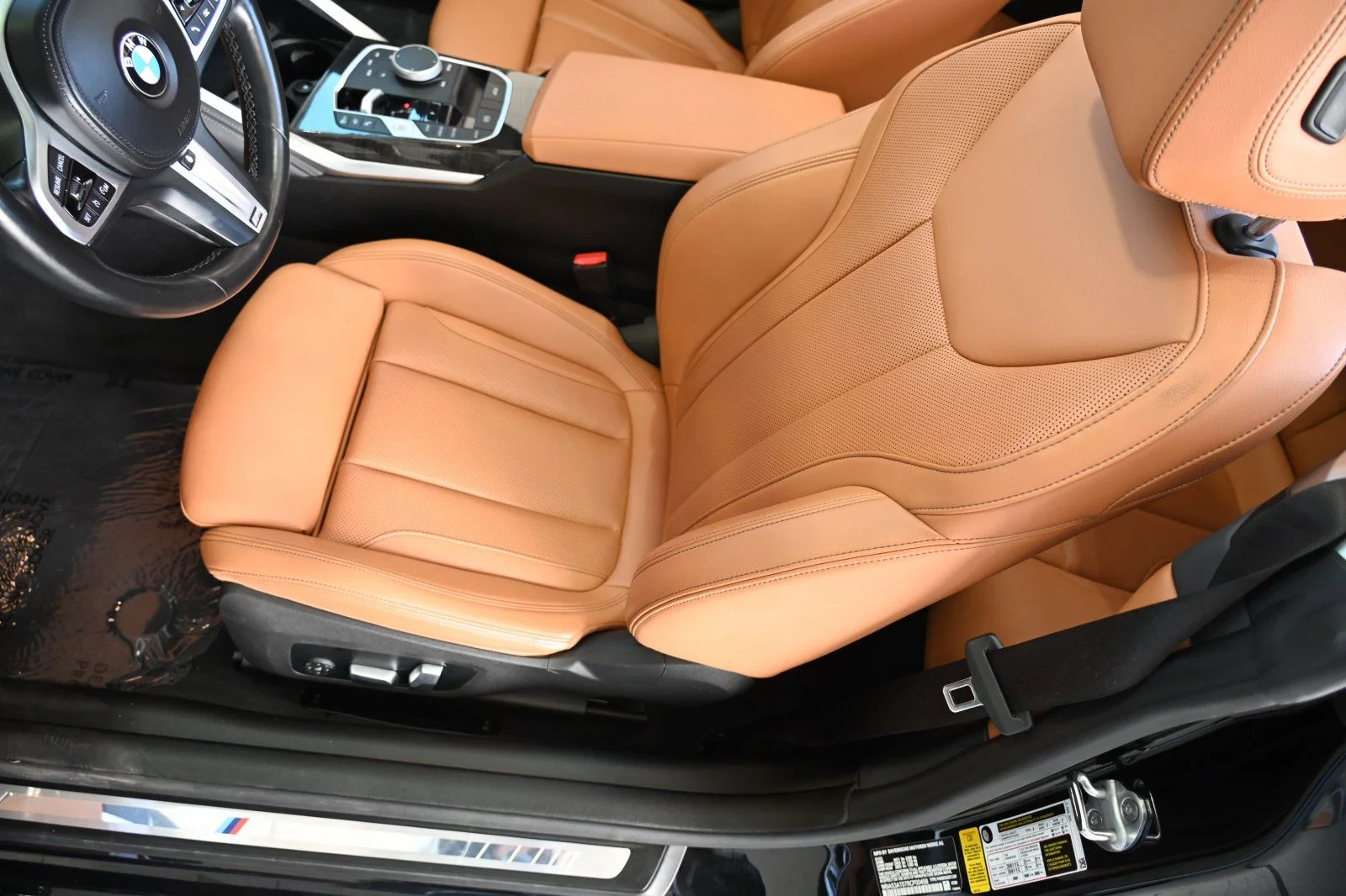 Certified Used 2024 Black Sapphire Metallic BMW M440i image 13