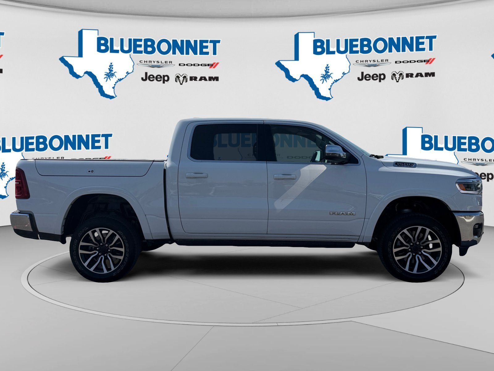 Used 2025 Bright White Clearcoat Ram Longhorn image 4