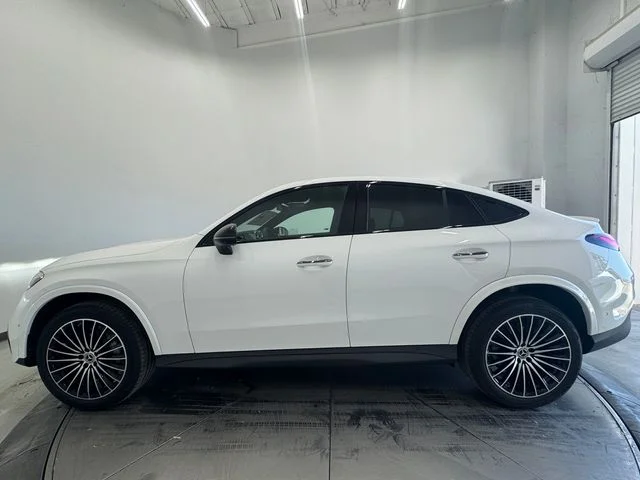 New 2027 Polar White Mercedes-Benz GLC 300 image 15