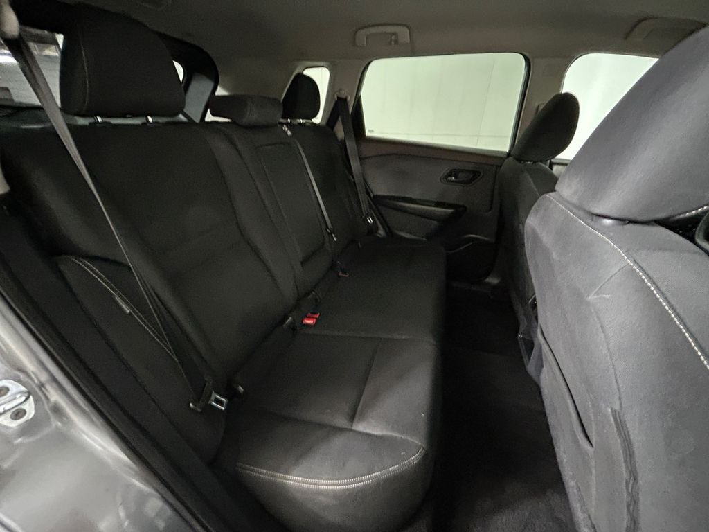 Used 2023 Gray Nissan S image 17