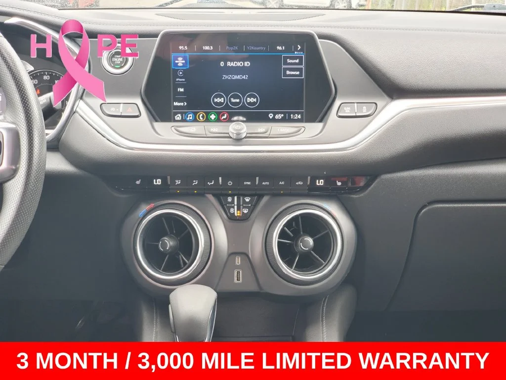 Used 2021 Black Chevrolet LT image 25