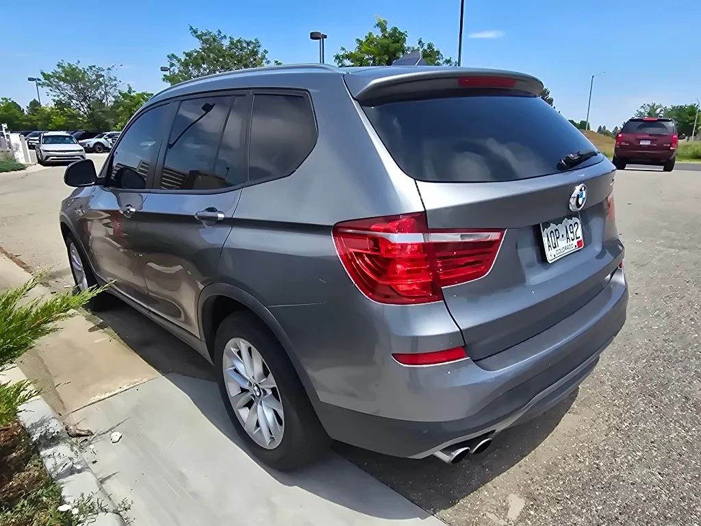 Used 2017 Space Gray Metallic BMW xDrive28i image 13