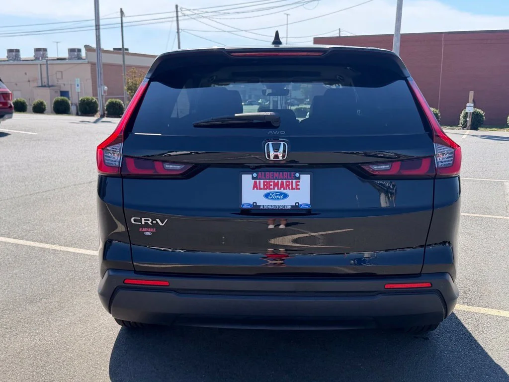 Used 2023 Black Honda EX-L image 4