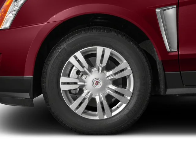 Used 2014 Silver Coast Metallic Cadillac Luxury image 13