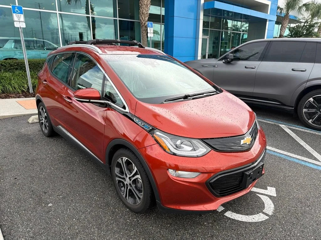 Used 2020 Chevrolet Bolt EV Premier with VIN 1G1FZ6S08L4120716 for sale in Orlando, FL