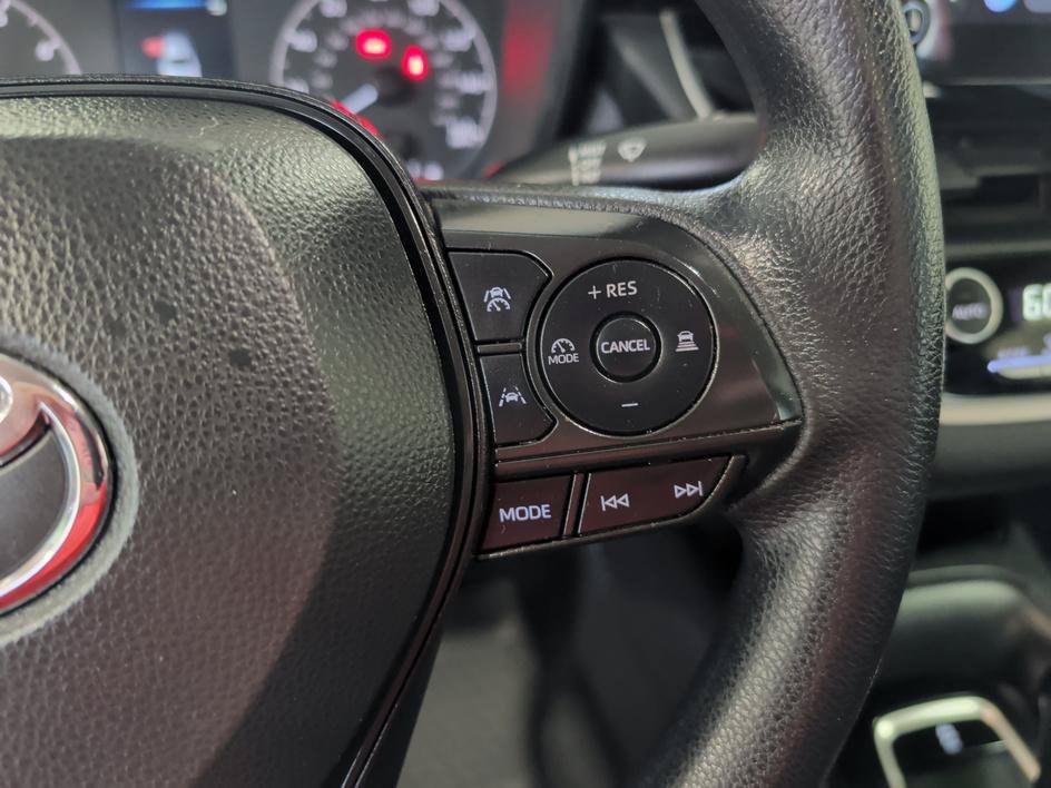 Used 2023 Ice Toyota LE image 20