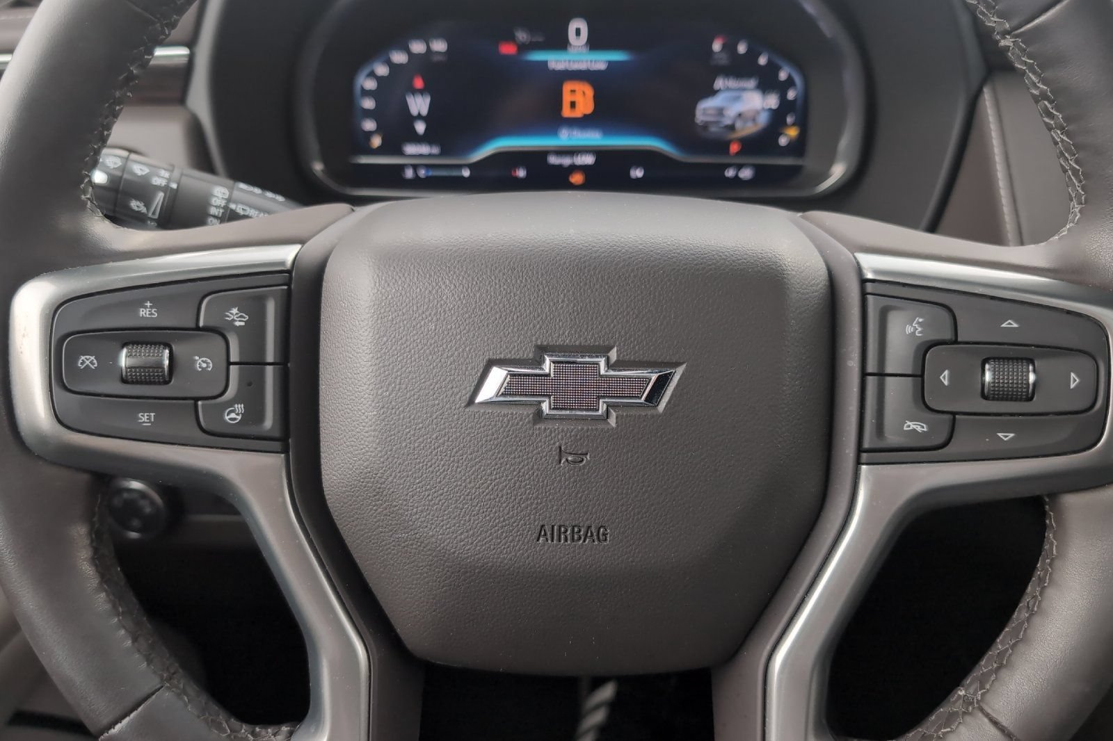 Used 2023 Dark Ash Metallic Chevrolet Z71 image 18