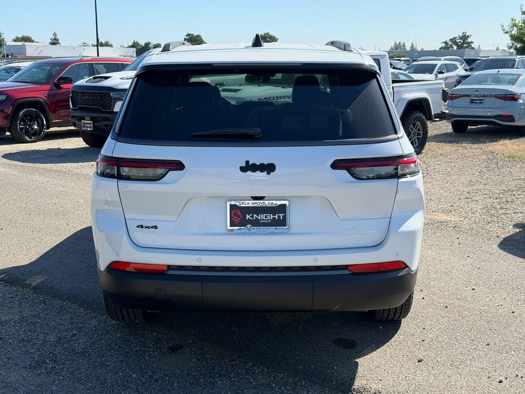 New 2026 Bright White Clearcoat Jeep Altitude image 6
