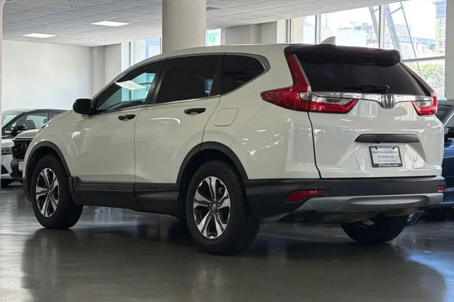 Used 2018 White Diamond Pearl Honda LX image 9