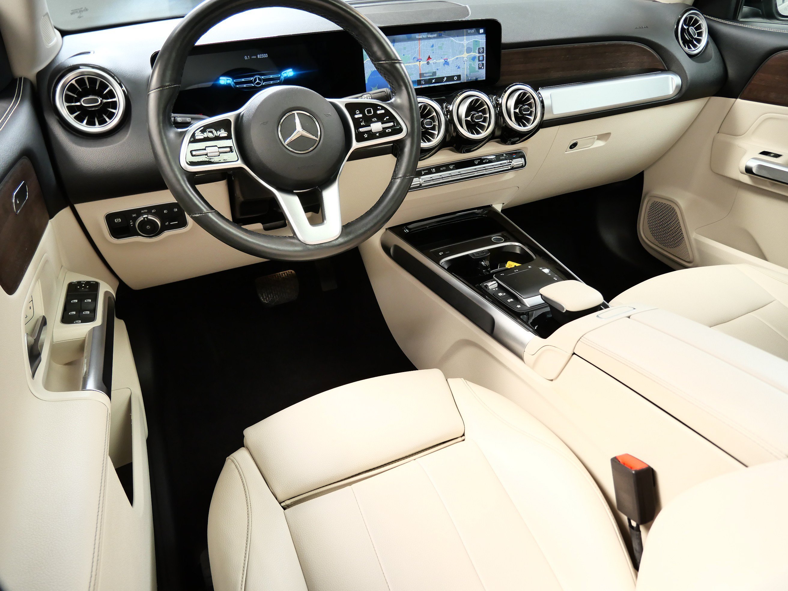 Used 2022 Mercedes-Benz GLB Base with VIN W1N4M4HB6NW185980 for sale in Minnetonka, Minnesota