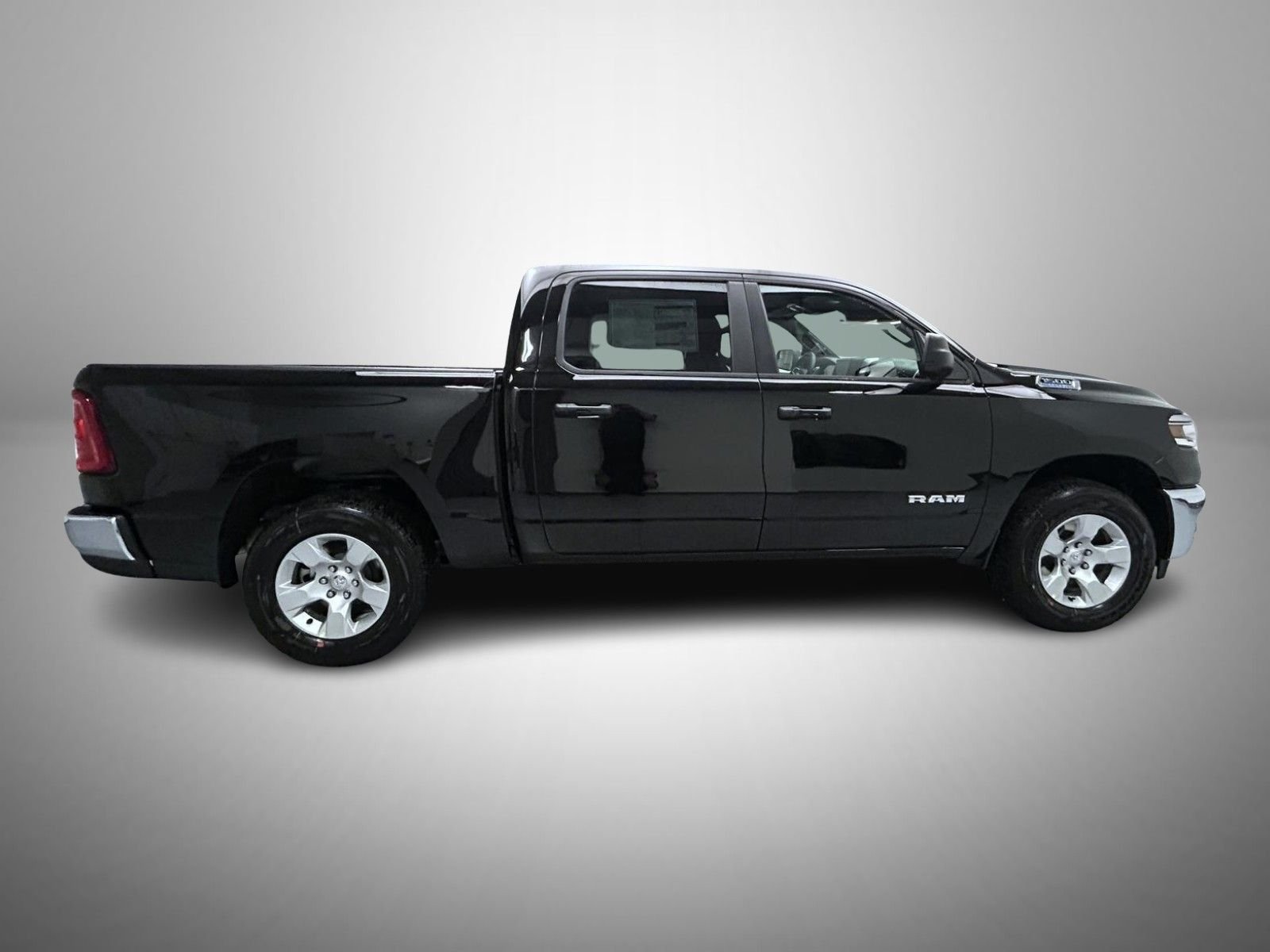 New 2026 Diamond Black Crystal Pearl-Coat Exterior Paint RAM Big Horn/Lone Star image 4