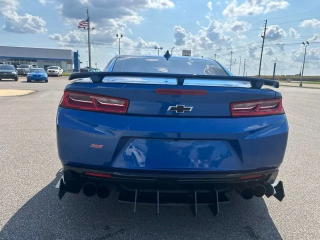 Used 2017 Hyper Blue Metallic Chevrolet SS image 17