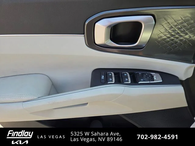 New 2026 White Kia S image 18