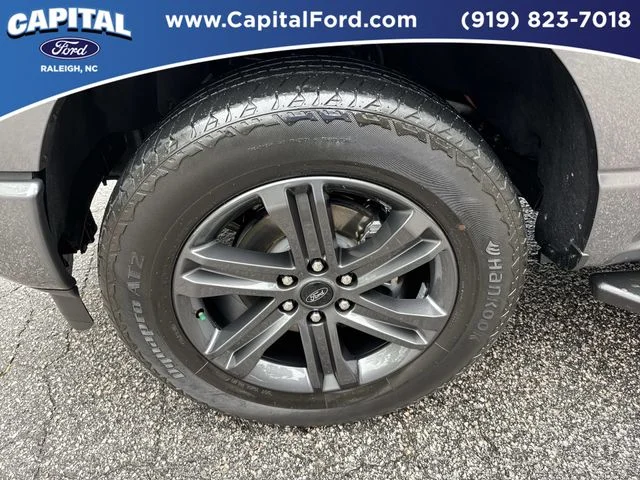 Used 2023 Gray Ford XLT image 13