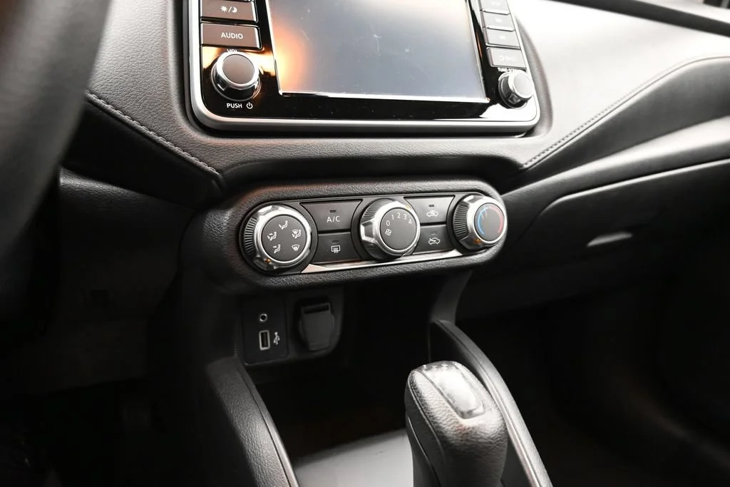 Used 2024 Silver Nissan 1.6 S image 13