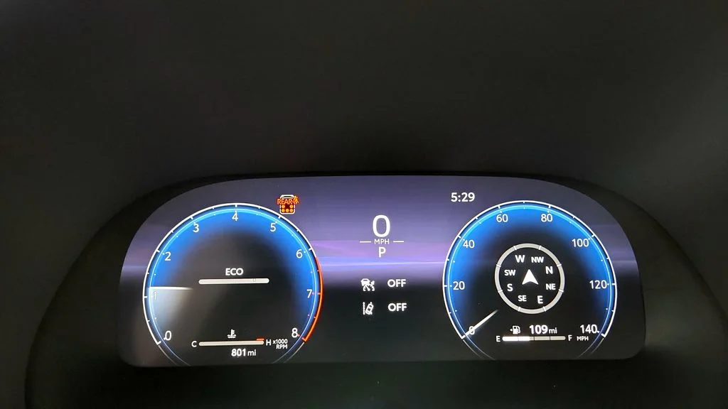 2026 Toyota Highlander Platinum - Photo 28
