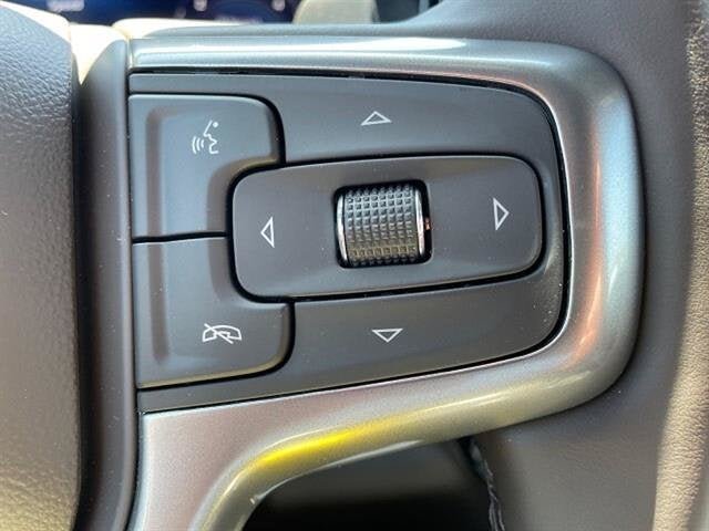 Used 2025 Summit White Chevrolet RST image 46