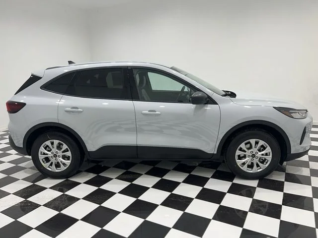 New 2026 Space Silver Metallic Ford Active® image 34