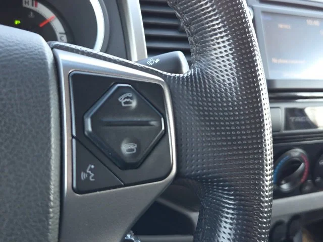 Used 2015 Blue Toyota PreRunner image 24