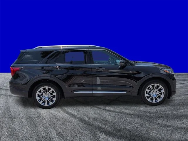 New 2026 Agate Black Metallic Ford Platinum™ image 3