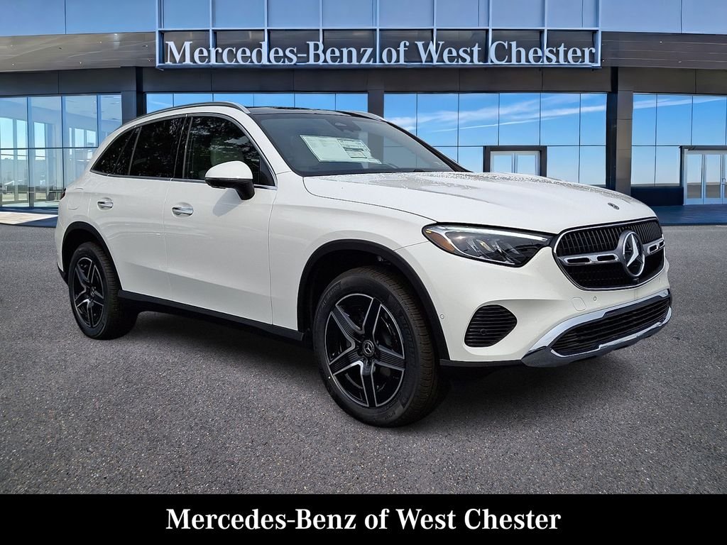 New 2026 Polar White Mercedes-Benz GLC 300 image 1