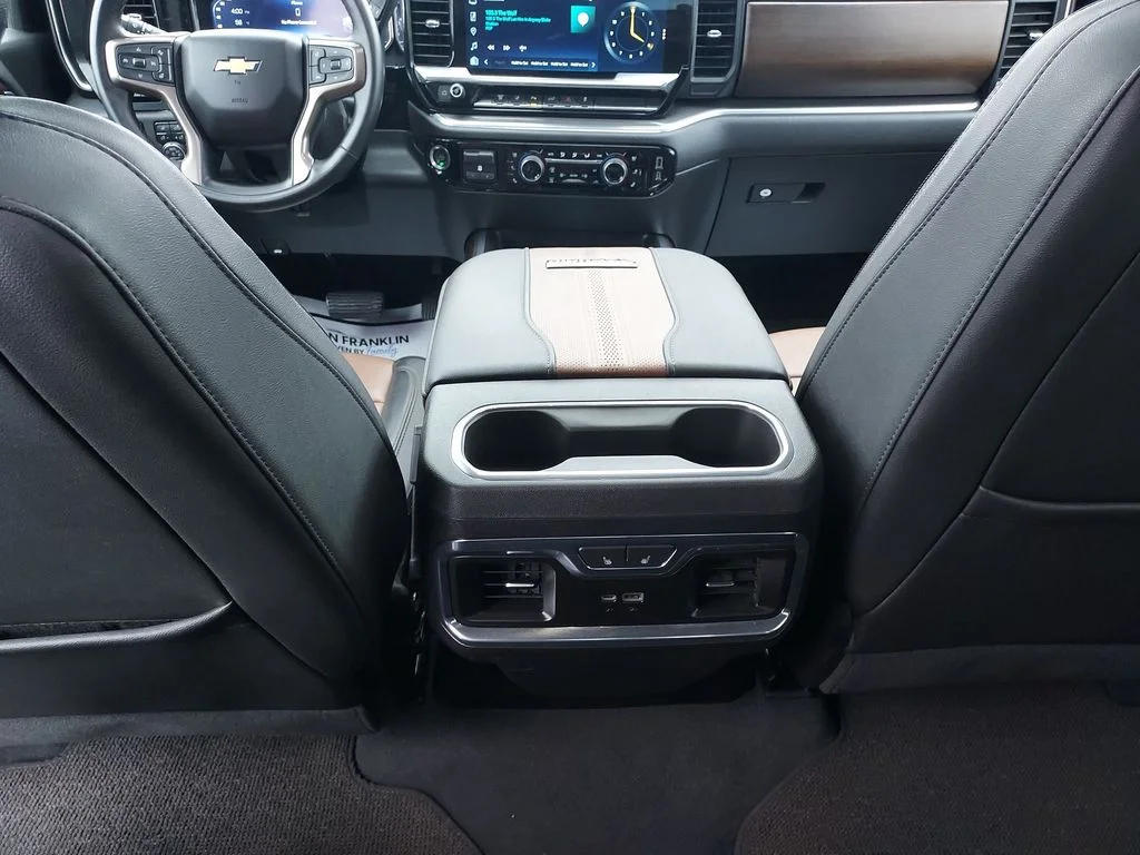Used 2024 Beige Chevrolet High Country image 10