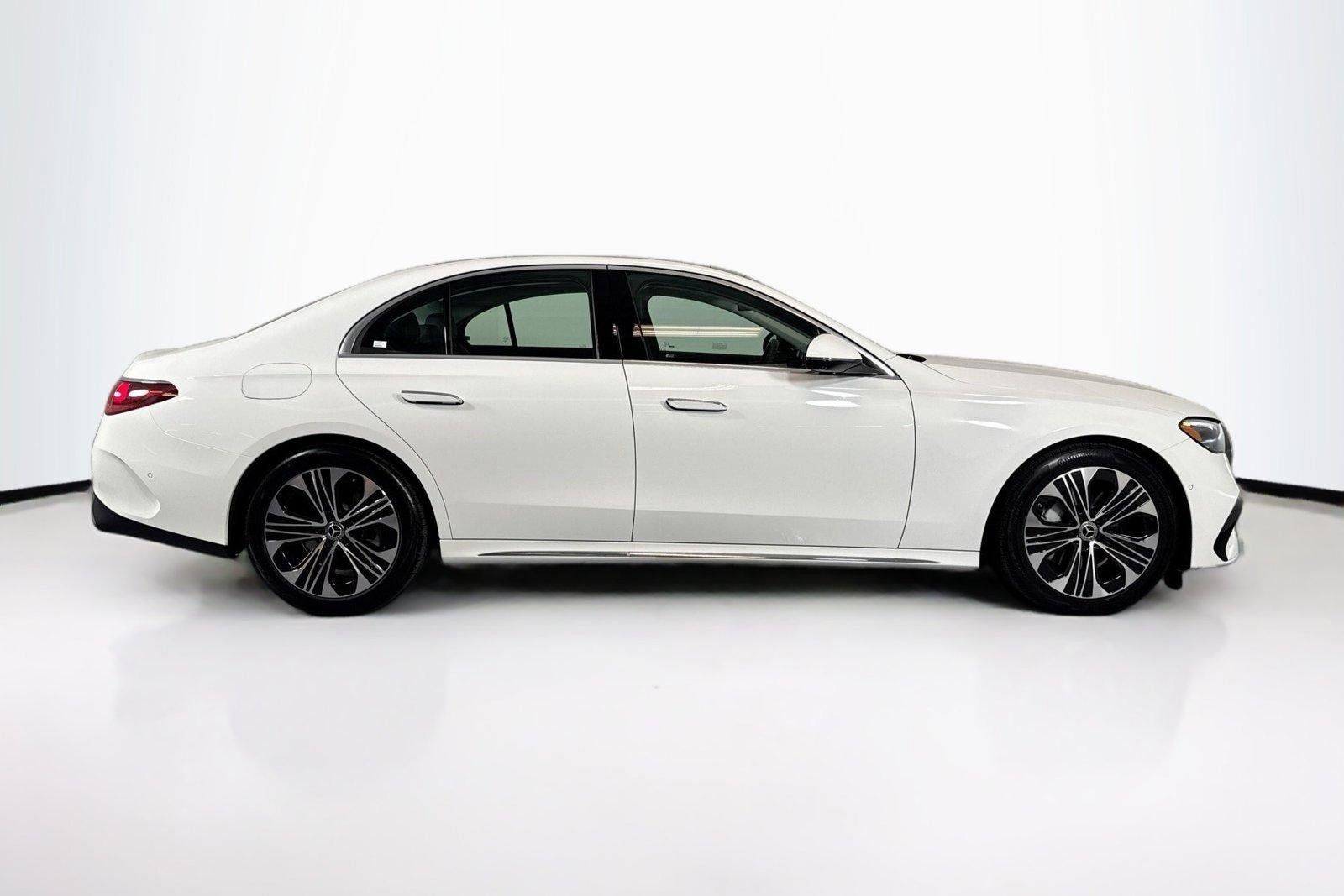Used 2026 Polar White Mercedes-Benz E 350 image 4