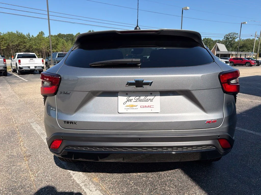 New 2026 Sterling Gray Metallic Chevrolet 1RS image 4